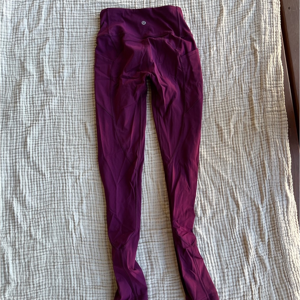 Lululemon yoga pants